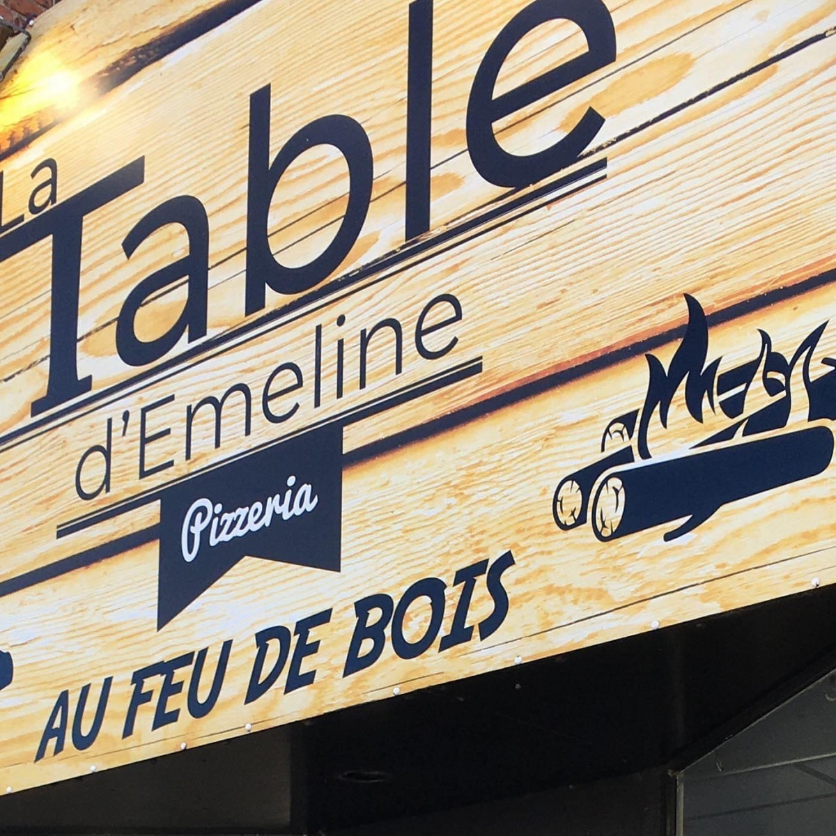 La table d'Emeline