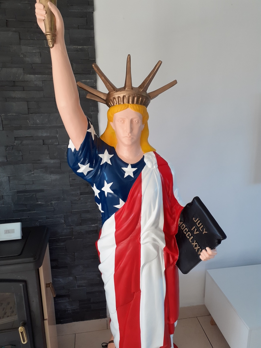 Statue deco