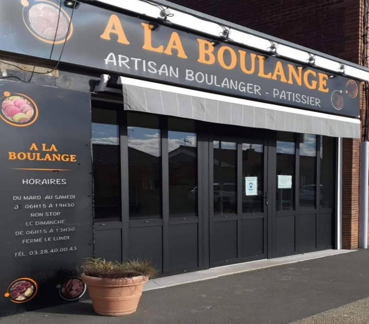 A LA BOULANGE